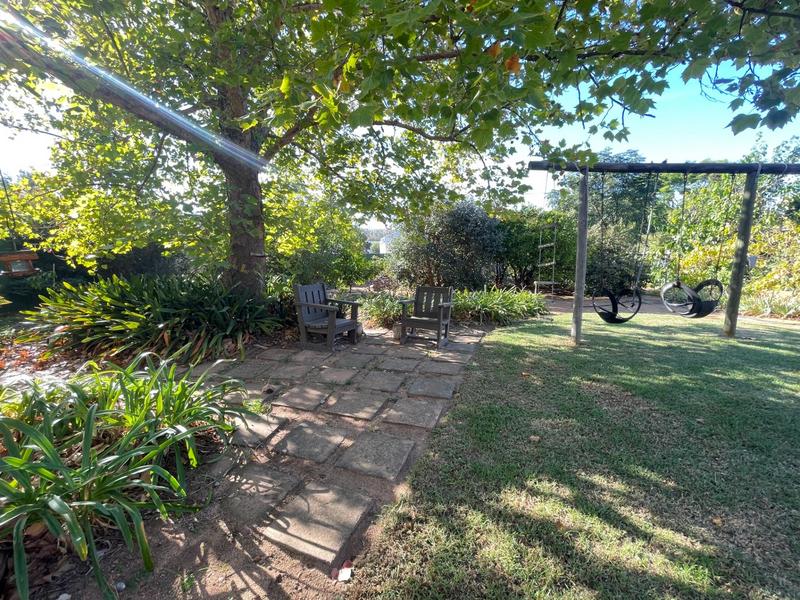 5 Bedroom Property for Sale in Bergzicht Western Cape